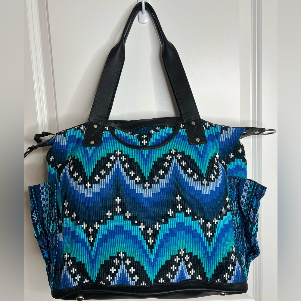 EUC Amado moons black leather bag